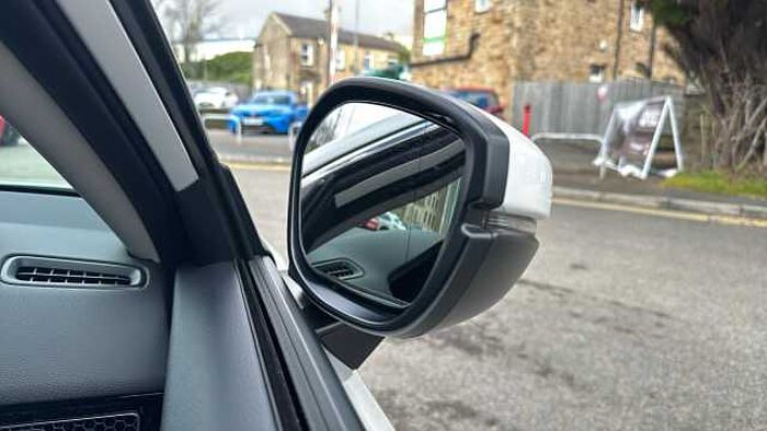 Honda Civic Hybrid 2.0 eHEV Elegance 5dr CVT 