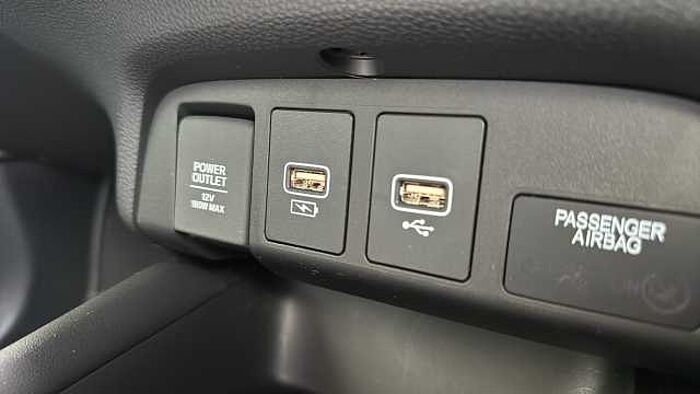 Honda Jazz Hybrid 1.5 i-MMD Hybrid Advance 5dr eCVT 