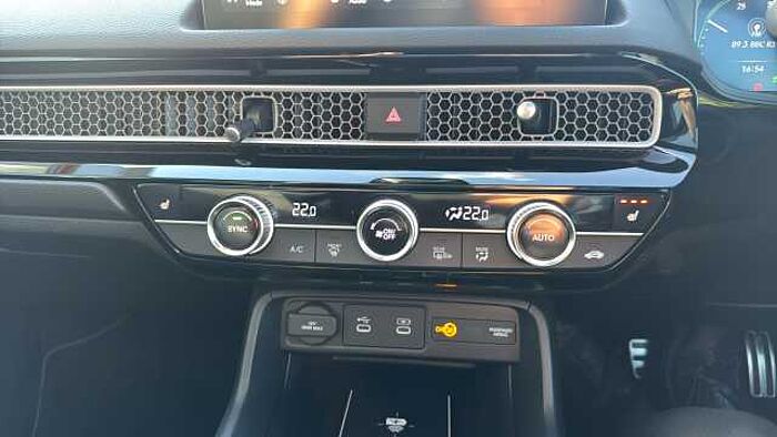 Honda Civic Hybrid 2.0 eHEV Advance 5dr CVT 