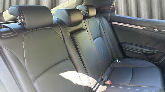 Honda Civic 1.5 VTEC Turbo Prestige 5dr CVT 